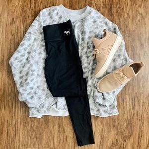 Victoria’s Secret PINK yoga leggings
